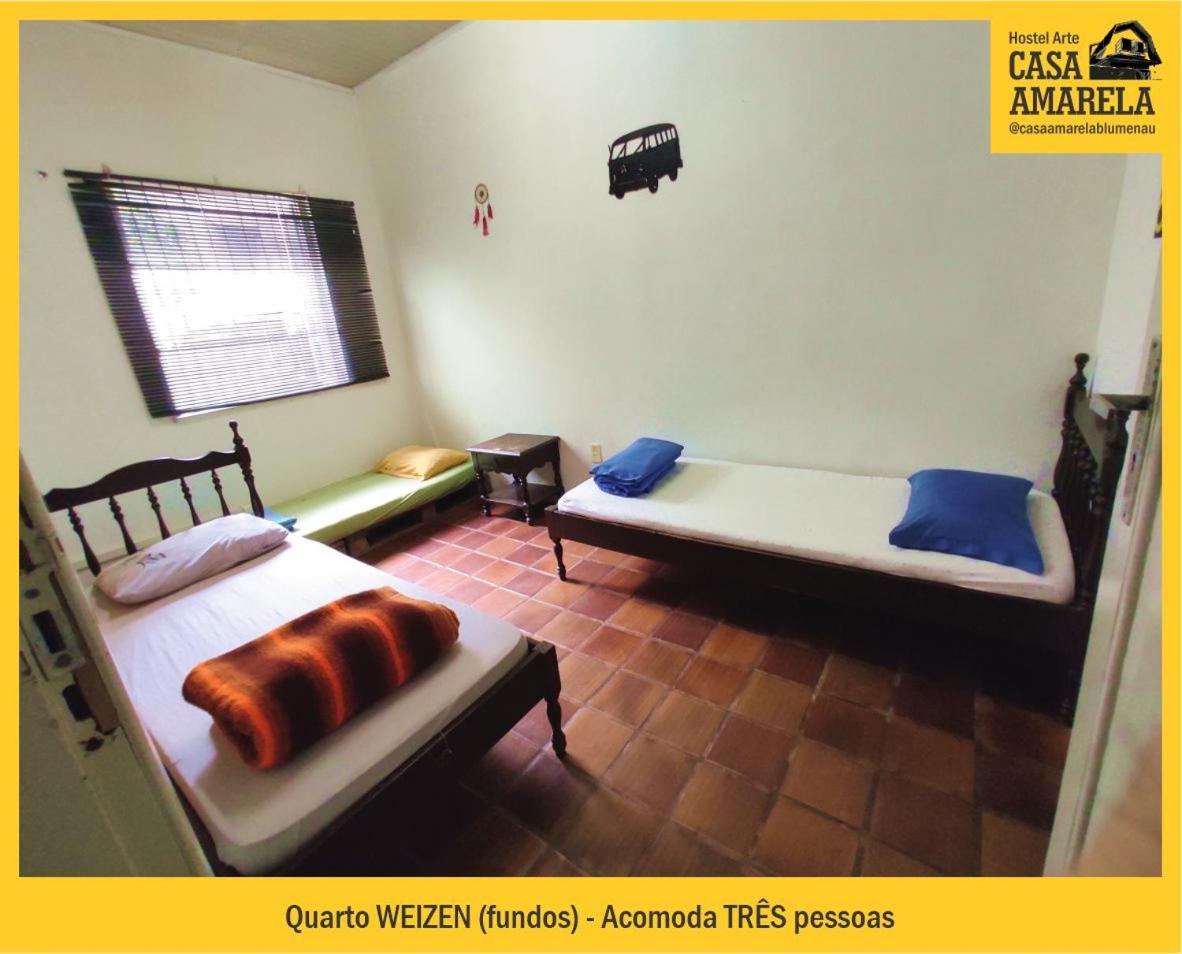 Casa Amarela Blumenau Hospedagem Alternativa Hostel Ngoại thất bức ảnh