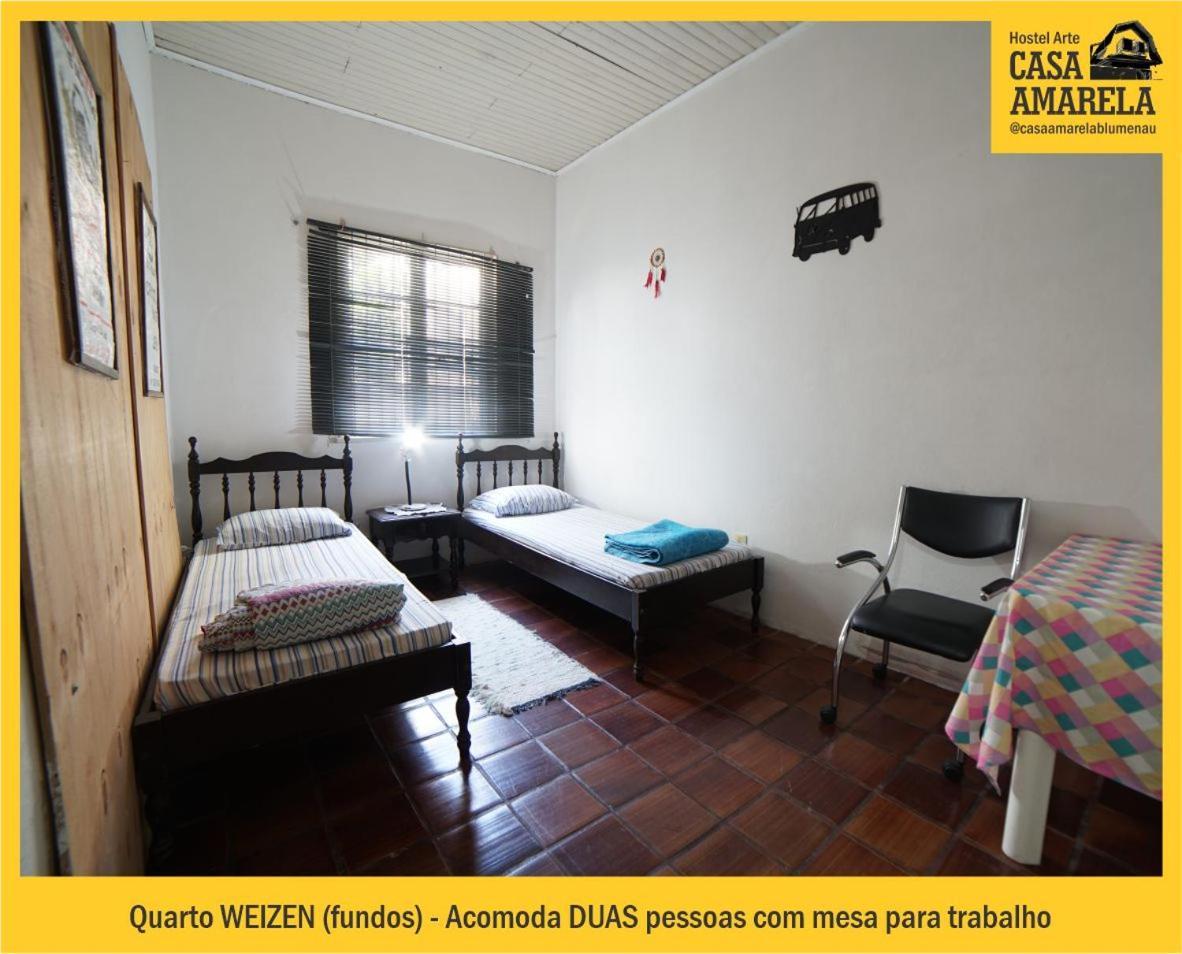 Casa Amarela Blumenau Hospedagem Alternativa Hostel Ngoại thất bức ảnh