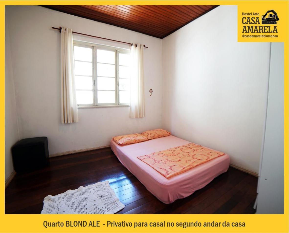 Casa Amarela Blumenau Hospedagem Alternativa Hostel Ngoại thất bức ảnh