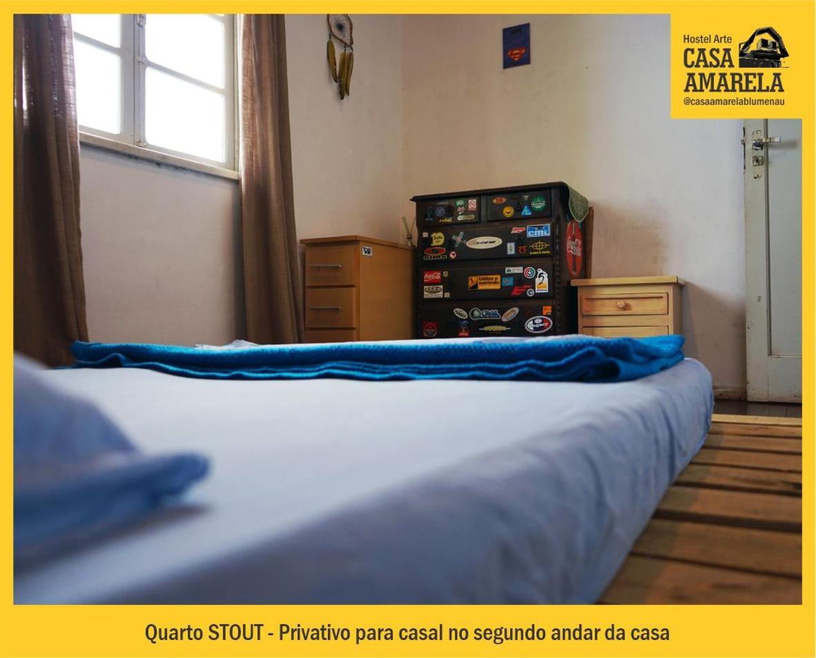 Casa Amarela Blumenau Hospedagem Alternativa Hostel Ngoại thất bức ảnh